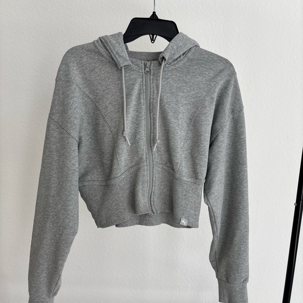 JoyLab Heather Gray Zip-Up Cropped Hoodie